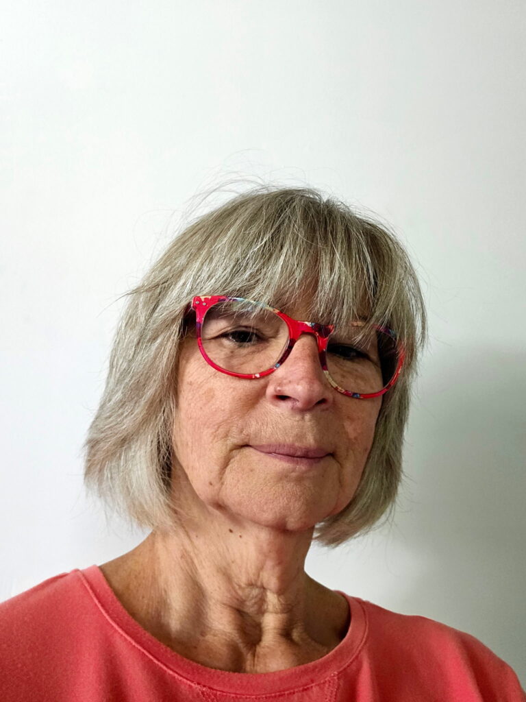 Headshot photo of Michèle Lemieux